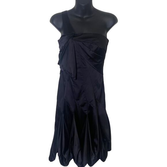 Karen Millen Black Silk One Shoulder Pleated Handkerchief Skirt Cocktail Dress - Picture 2 of 8
